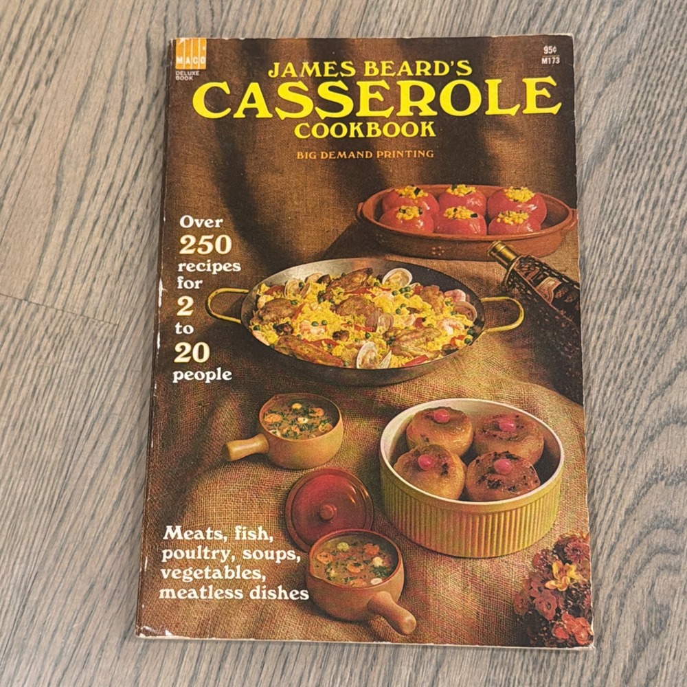 James Beard Casserole Cookbook 1968 Vintage Maco Publishing